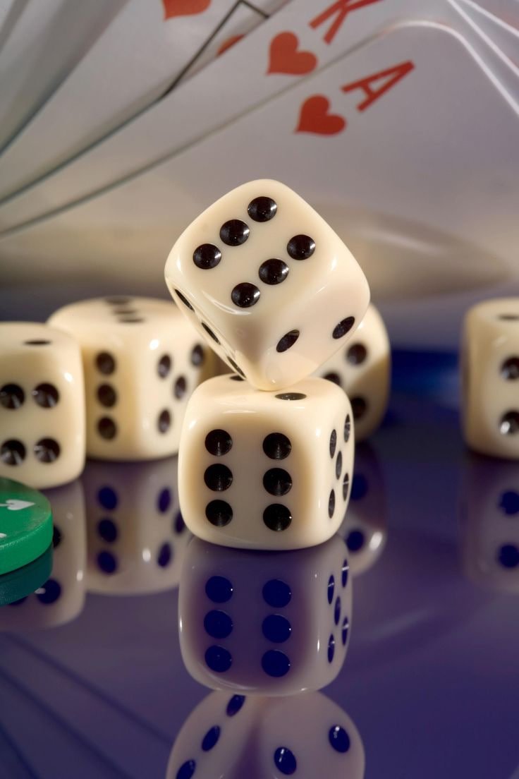 Mobile interface showing live casino guidance for Bangladesh users